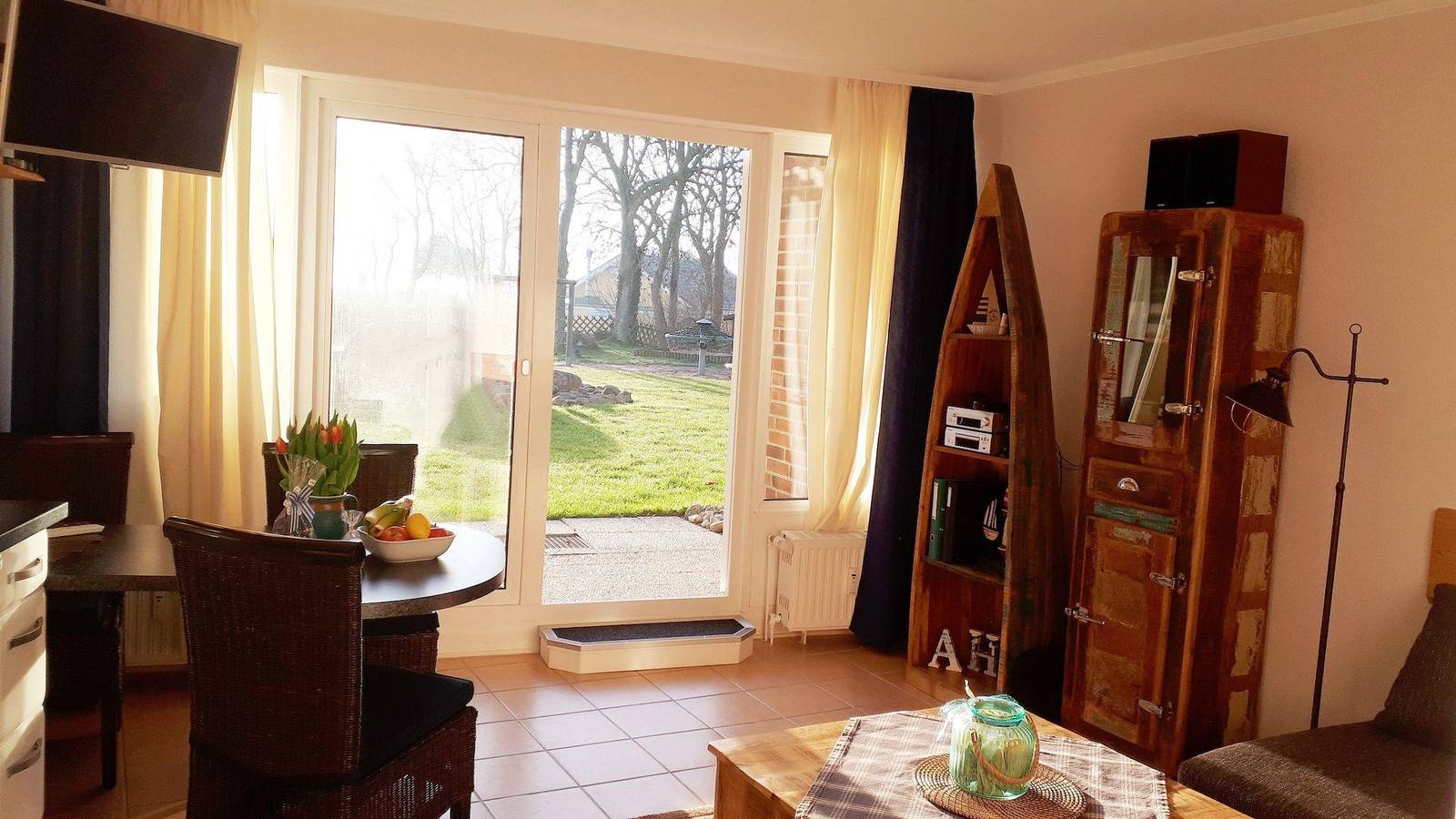 Ganze Ferienwohnung, Terrassen-Fewo "Heimathaven" direkt am Ostseestrand in Kronsgaard, Schleswig-Flensburg
