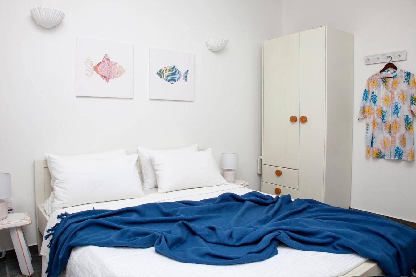 Appartement entier, Appartement "The Ionian Double Room" avec vue sur la mer, Wi-Fi et climatisation in Paros