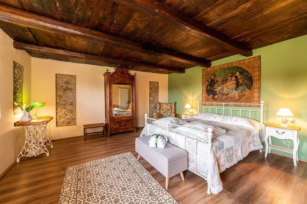 Leronche Antica Cascina, authentisches italienisches Häuschen nahe dem See in Montrigiasco, Arona Gemeinde