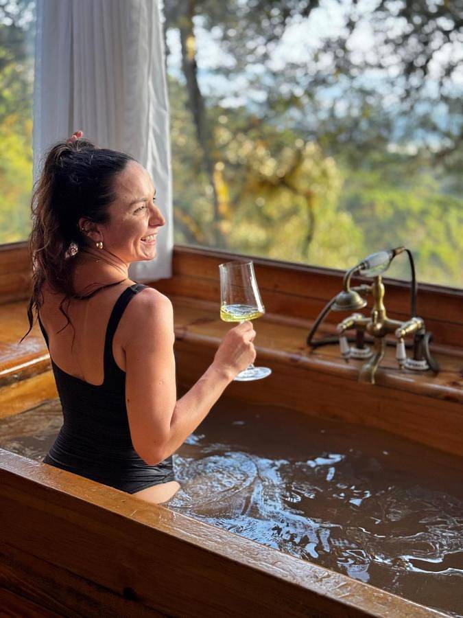 Casas e apartamentos de temporada para 7 pessoas, com vista e jardim e ainda terraço, com animais de estimação em Bom Jardim da Serra