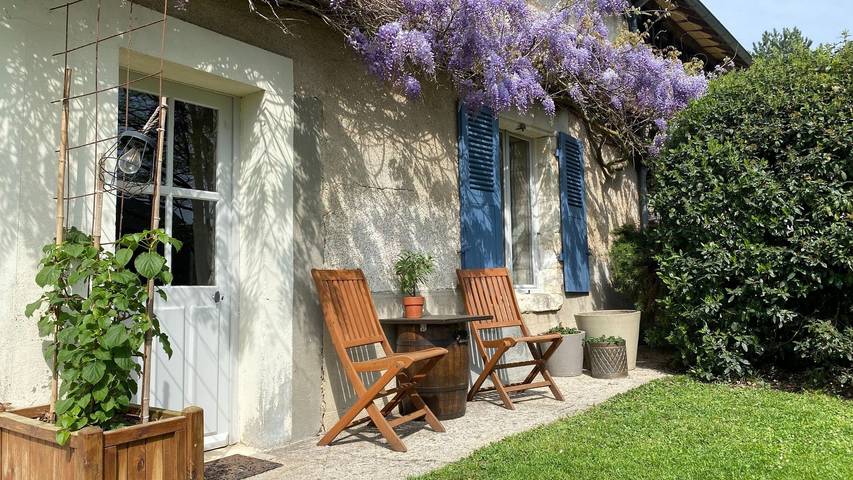 Gîte pour 4 personnes, avec piscine