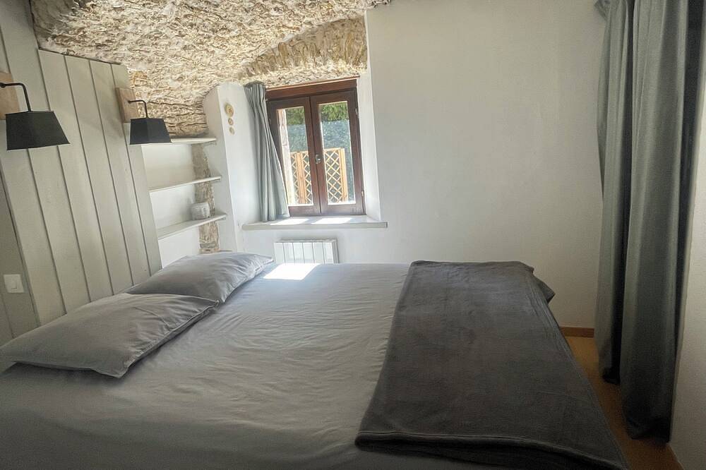 Apartamento entero, An authentic and charming experience in this atypical accommodation. in Autrans-Méaudre-en-Vercors, Parc naturel régional du Vercors