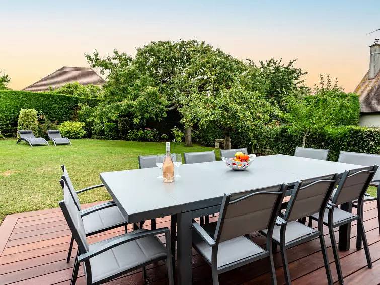 Maison 9 Personnes in Touques, Région de Lisieux