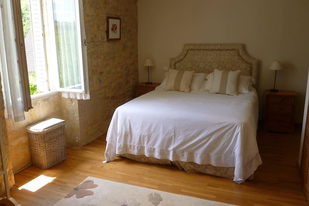 Beautiful, spacious & fully renovated house in the Dordogne in Saint-Cybranet, Périgord Noir