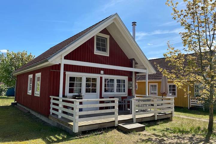 Ferienhaus für 6 Personen, mit Terrasse in Userin