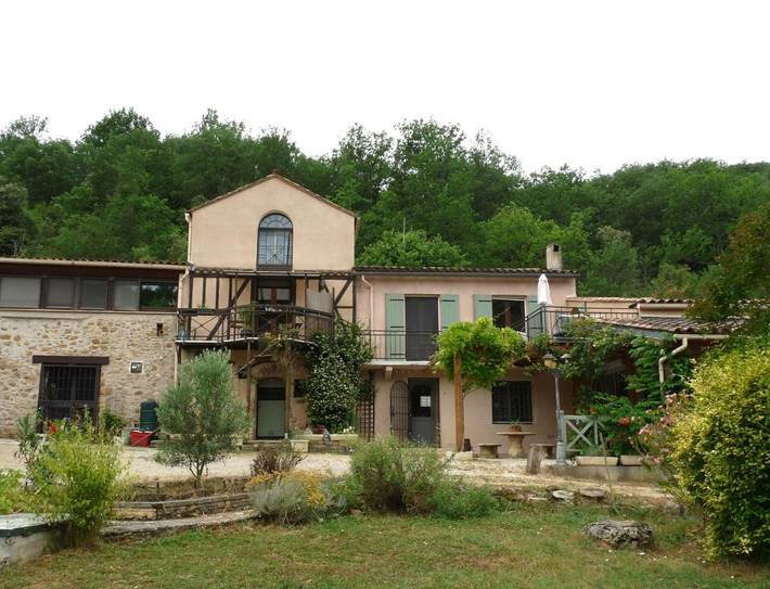 Location de vacances pour 10 personnes, avec jardin et vue, adapté aux familles à Campagne-sur-Aude - 2