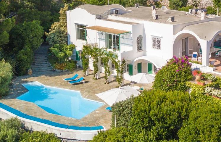 Agriturismo per 2 persone, con Terrazza e Giardino nonché Piscina e Panorama a Ischia
