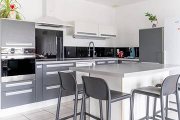 Maison De Vacances pour 8 Personnes dans La Plaine-sur-Mer, Région de Saint-Nazaire, Photo 4