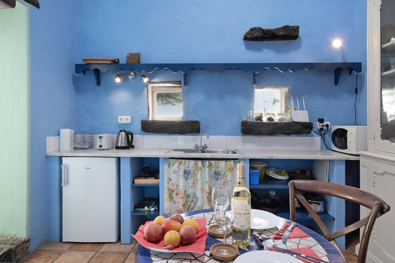 Appartement entier, Maison de vacances 'El Piccolo' avec jardin privé et Wi-Fi in Mácher, Tías
