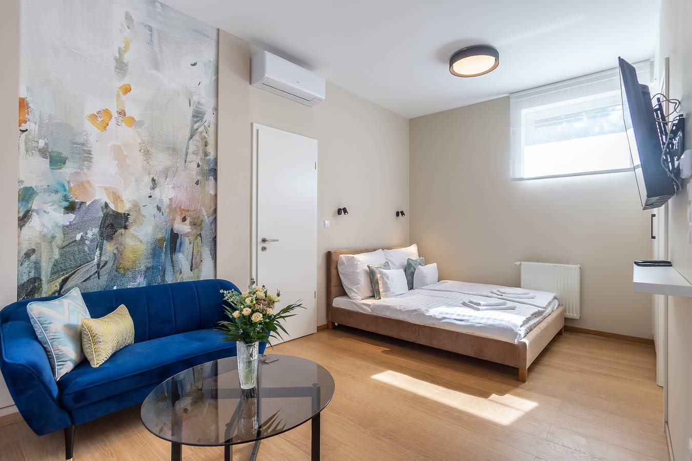 Entire apartment, Nemes Apartment The Petite in Nemesvita, Balaton Uplands National Park