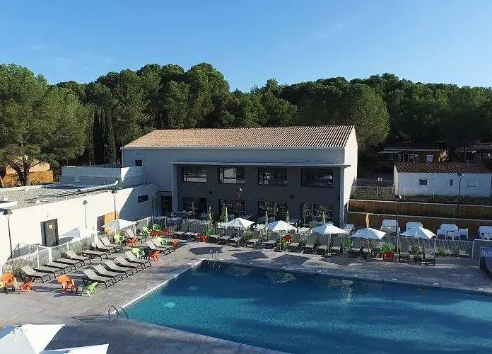 Gîte 3 pièces - Accueil lit bébé impossible 4 personnes in Montagnac, Côte méditerranéenne (France)
