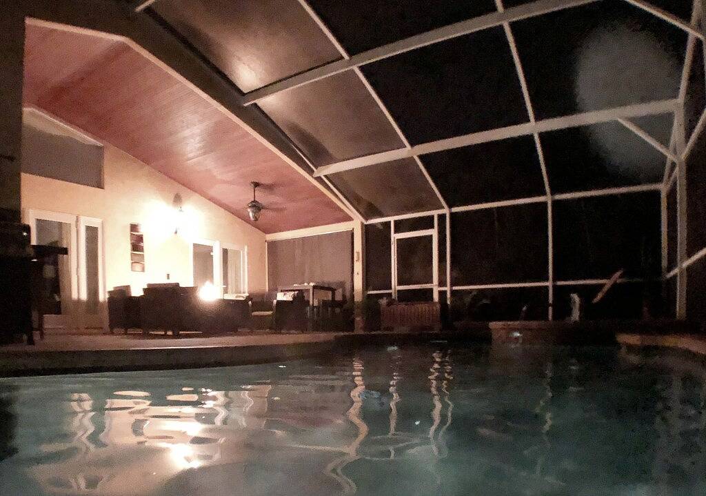 ☀️ Herausragende und luxuriöse Luxusvilla ☀️ Privater Pool & Spa & Golfplatzblick ⛳ in Haines City, Zentral Florida