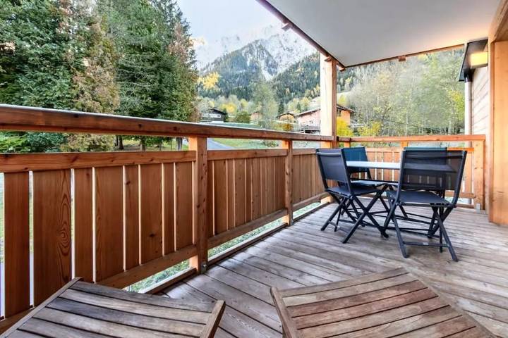 Gîte pour 4 personnes, avec balcon dans Office De Tourisme Des Houches