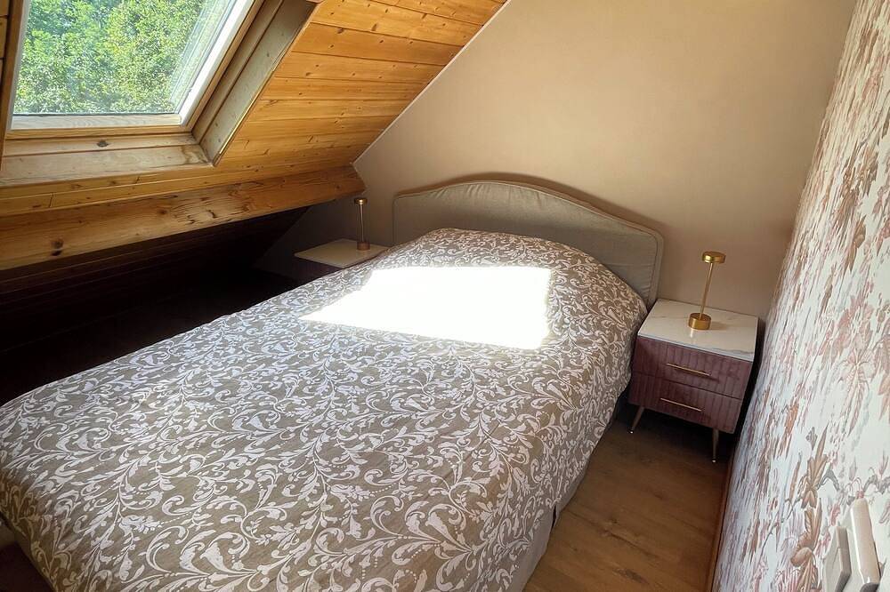 Gite 3/4 personnes  en lisière de foret Zone naturelle à 45 mn de Paris in Orphin, Yvelines