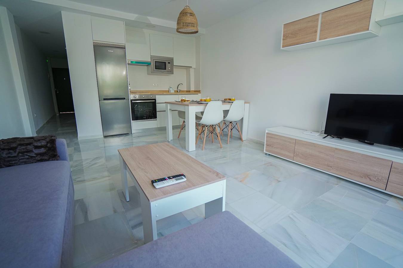 Ganze Ferienwohnung, Ferienwohnung für 4 Personen mit Meerblick in Playa Playazo, Nerja
