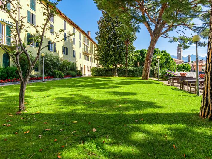 Ferienwohnung für 4 Personen, mit Seeblick und Garten am Comer See - 2