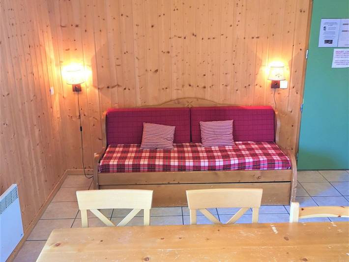 Gîte pour 7 personnes, avec piscine, animaux acceptés dans La Joue du Loup