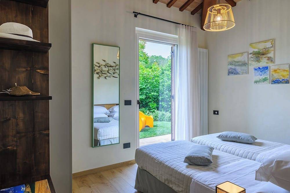 Villino Le Moie 4+2, Emma Villas in Fermo (Village), Fermo