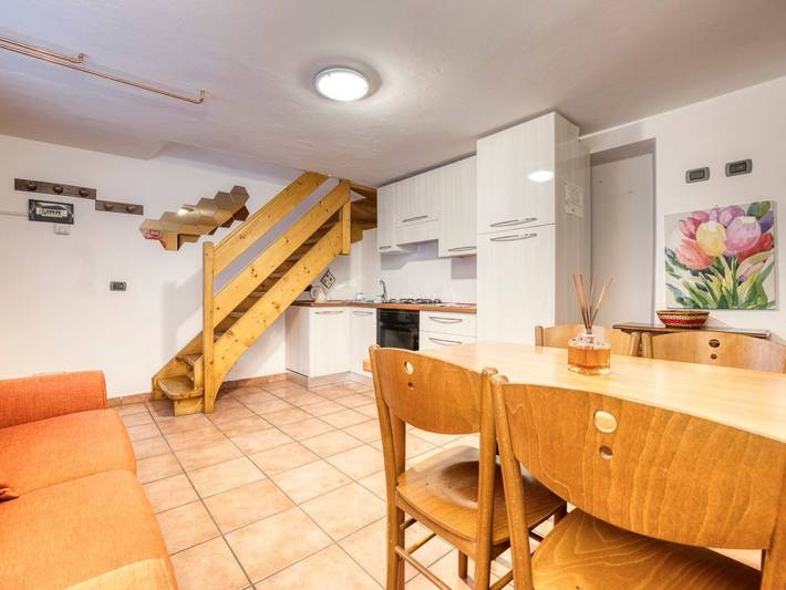 Ganze Wohnung, Wohnung im Dorfzentrum Ronco 1 in Macugnaga, Walliser Alpen