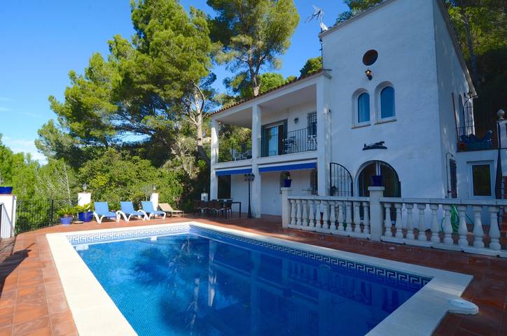 Finca für 6 Personen, mit Terrasse und Garten in Sa Punta