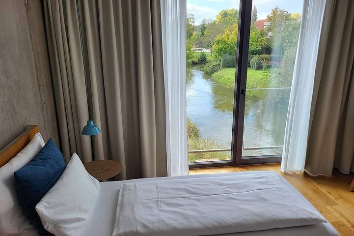 Ferienwohnung für 2 Personen, mit Garten und Sauna in Singen