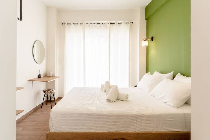 Ferienwohnung für 3 Personen, mit Terrasse, kinderfreundlich in Heraklion