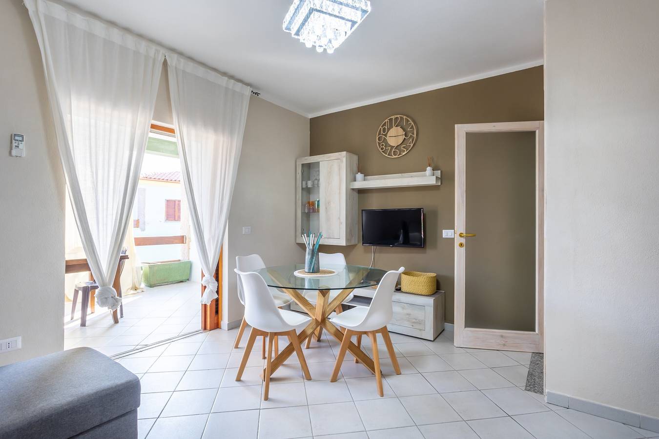 Ganze Wohnung, Ferienwohnung 'Casamorle' mit privater Terrasse und Klimaanlage in Trinità d'Agultu e Vignola und Umgebung, Olbia-Tempio