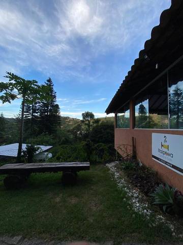 Chambre d’hôte pour 3 personnes, avec vue et jardin dans Região Metropolitana do Rio de Janeiro
