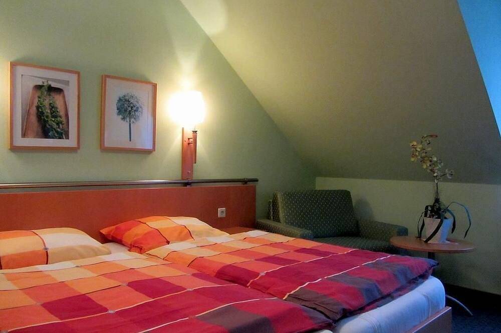 Ganze Wohnung, Ruhige Ferienwohnung 8a (62m²) mit Terrasse - Gasthaus Winkelvoß in Einbeck, Niedersachsen