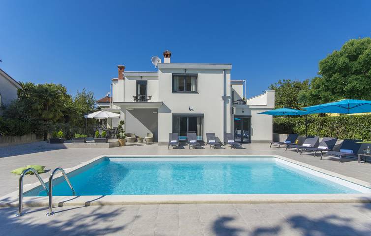 Villa mit pool für 9 Personen, mit Pool und Terrasse in Poreč - 3