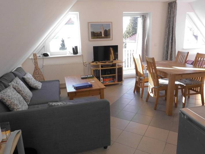 Ferienwohnung für 5 Personen, mit Balkon in Blankenfelde-Mahlow