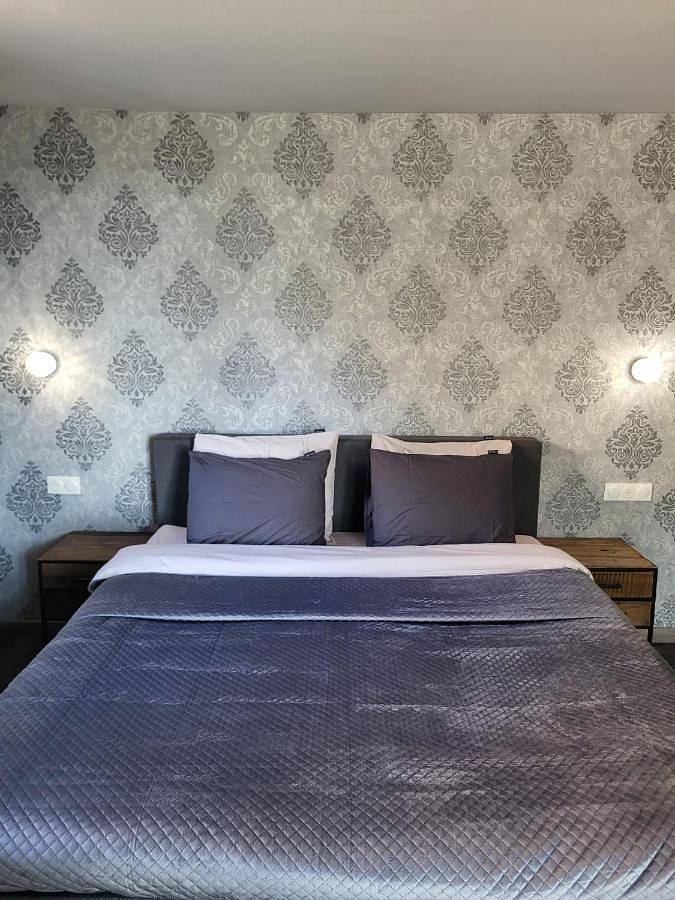 Location de vacances pour 2 personnes, avec terrasse ainsi que vue et jardin à Sainte-Alvère - 4