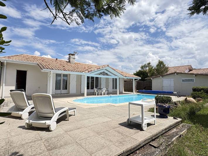 Ferienhaus für 4 Personen, mit Terrasse und Garten in Biscarrosse Plage