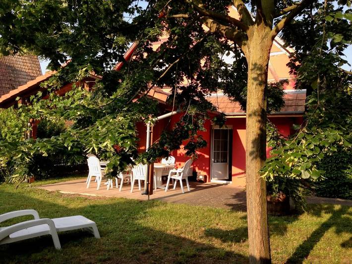 Ferienhaus für 6 Personen, mit Terrasse in Grand Est