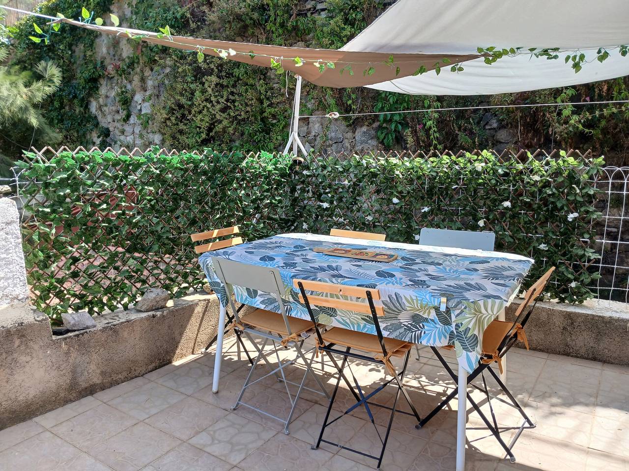 Gîte 'A Casa Di Mamo' avec vue sur la mer et terrasse privée in Ville-di-Paraso, Région de Calvi