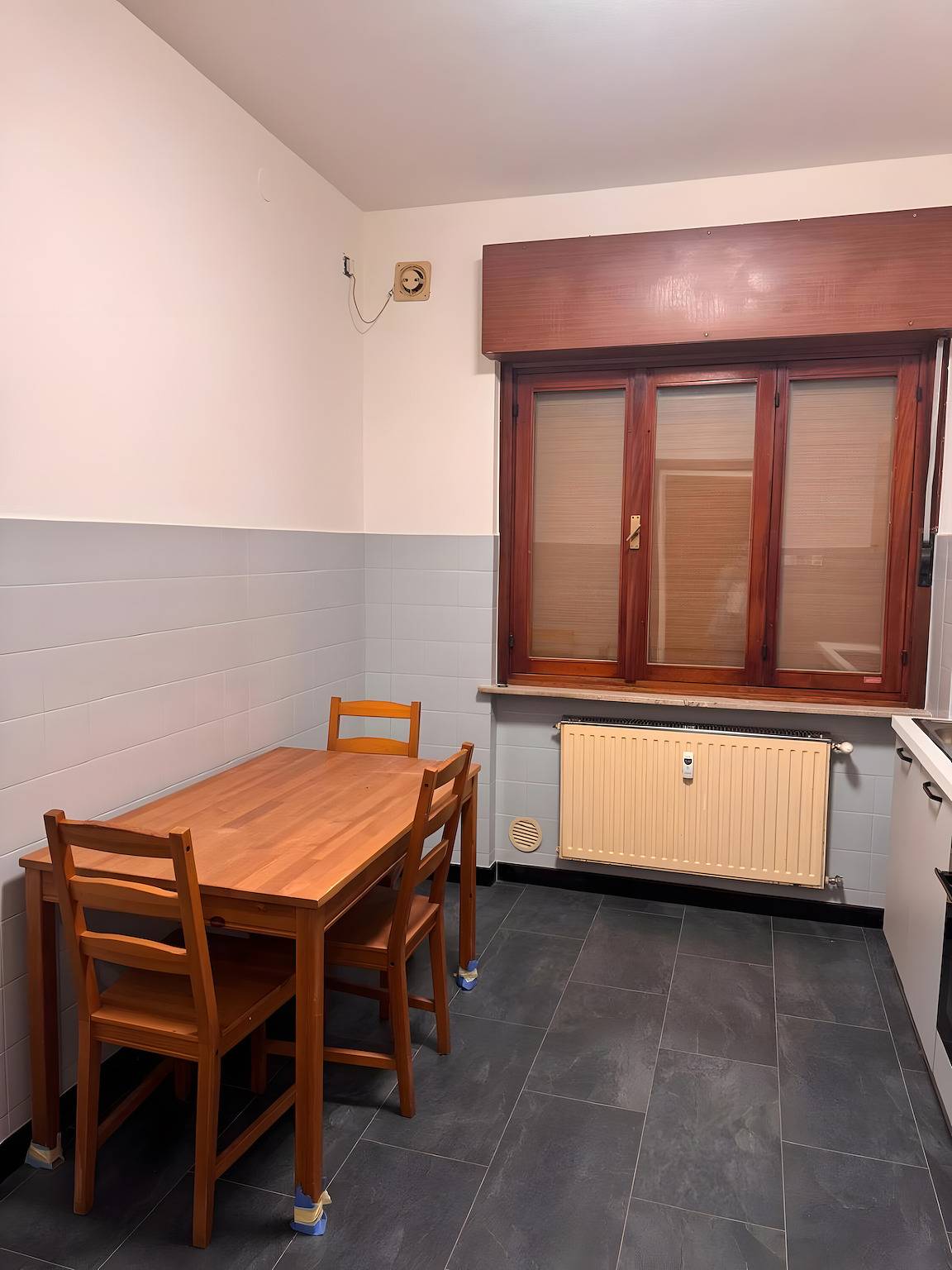 Apartamento entero, Apartamento 'Aris' con Balcón y Aire Acondicionado in Monfalcone, Carso