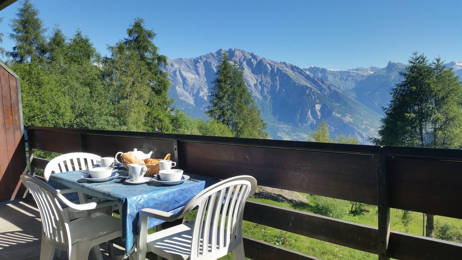 Ganze Wohnung, Ferienwohnung Appartement Richemont 106 in La Tzoumaz, Riddes