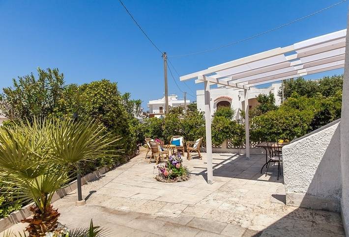 Maison de vacances pour 5 personnes, avec terrasse ainsi que jardin et vue, animaux acceptés à Costa Merlata