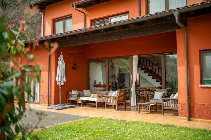 Casa rural para 6 personas, con Jardín en Arriondas