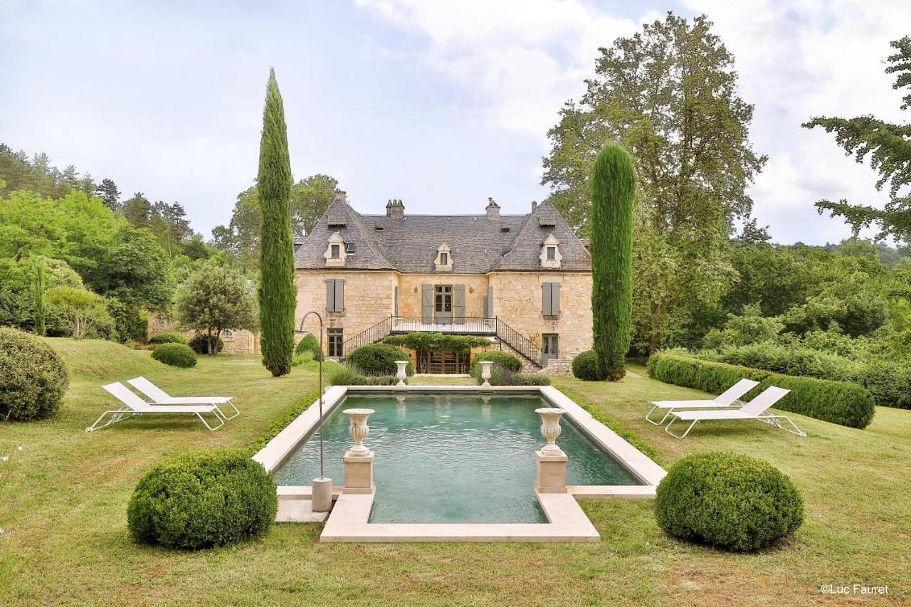 La chambre du Manoir d Aiguevive in Cénac-et-Saint-Julien, Périgord Noir