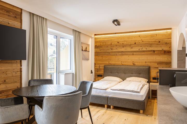 Ferienhaus für 4 Personen, mit Balkon und Sauna in Saalbach