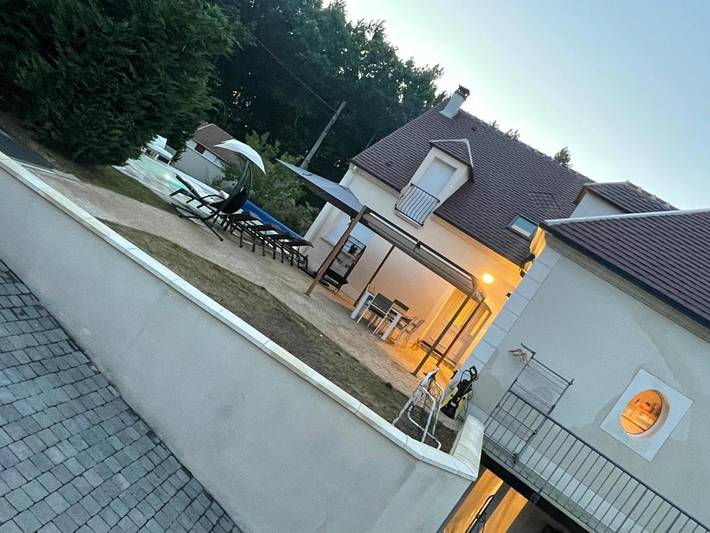 Appartement de vacances pour 4 personnes, avec jardin et piscine ainsi que jacuzzi et sauna
