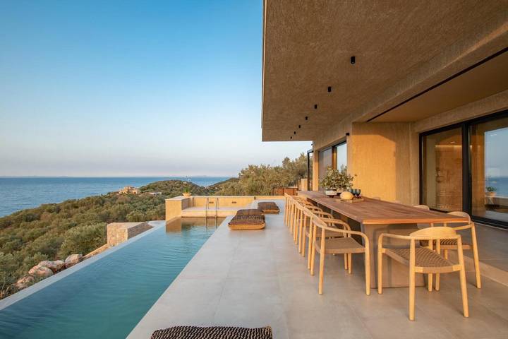 Ferienhaus für 16 Personen, mit Balkon und Garten