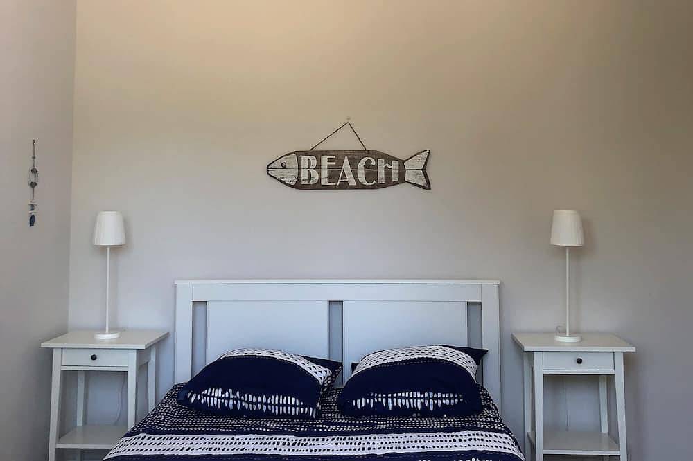 Large family villa with exceptional view of the Calanques - sleeps 10 in Ensuès-la-Redonne, Istres region