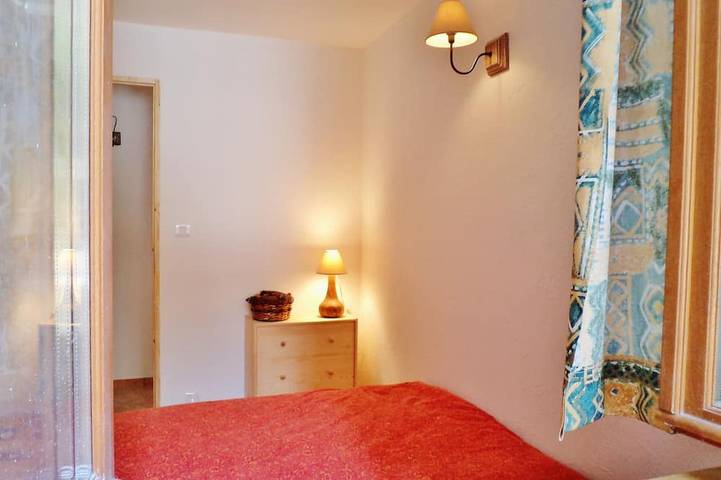 Gîte pour 2 personnes, avec terrasse dans Station de La Colmiane - 2