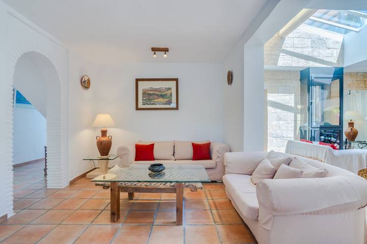 Finca für 10 Personen, mit Kinderpool und Garten in Marbella - 4