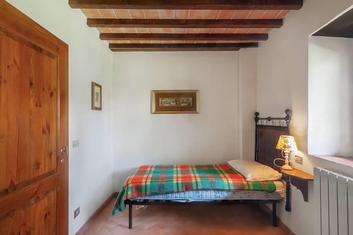 Agriturismo "Universal Harmony - Cinciallegra" con giardino e piscina in comune in Dicomano, Firenze province