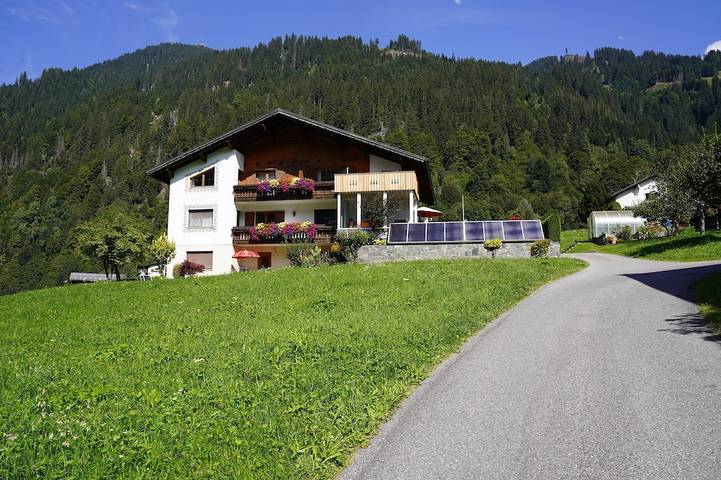 Gîte pour 5 personnes, avec balcon à Gortipohl