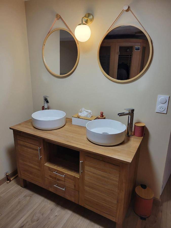 Gîte pour 2 personnes, avec jacuzzi ainsi que jardin et sauna à Gagnac-sur-Cère - 3