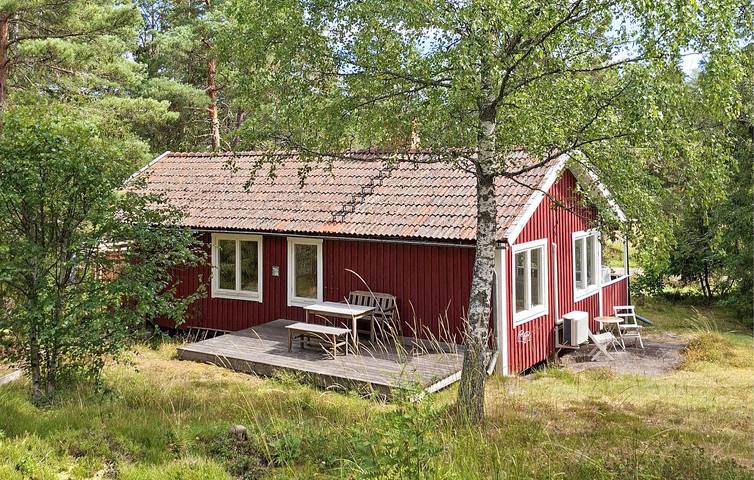 Hus för 4 Personer med terass in Svenska Östersjön